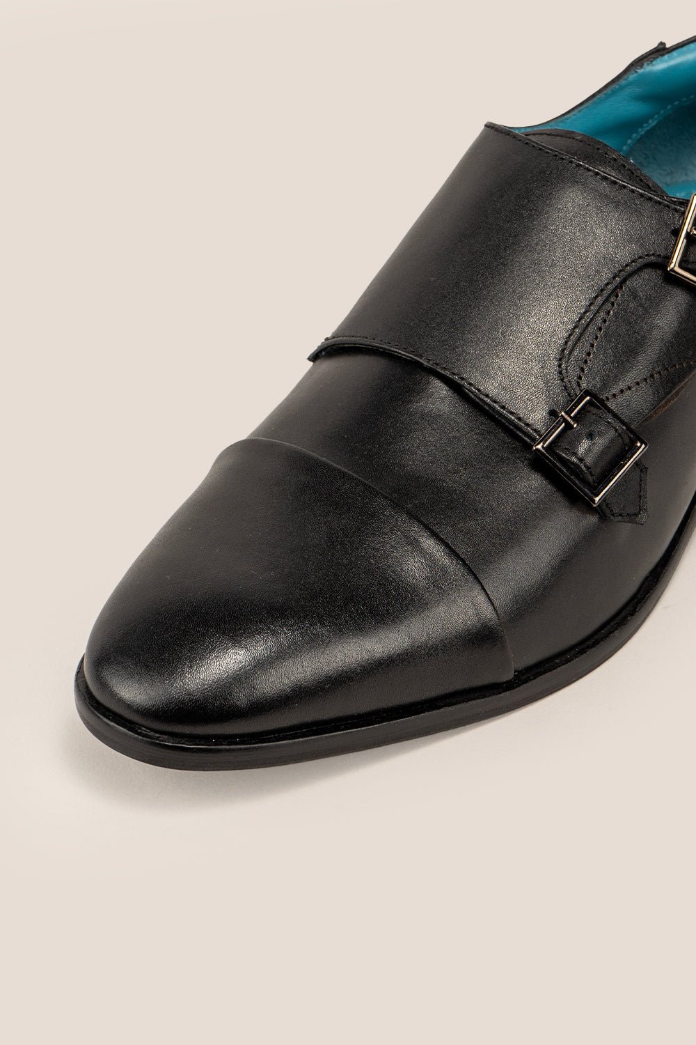 Hadley Black - Image 5