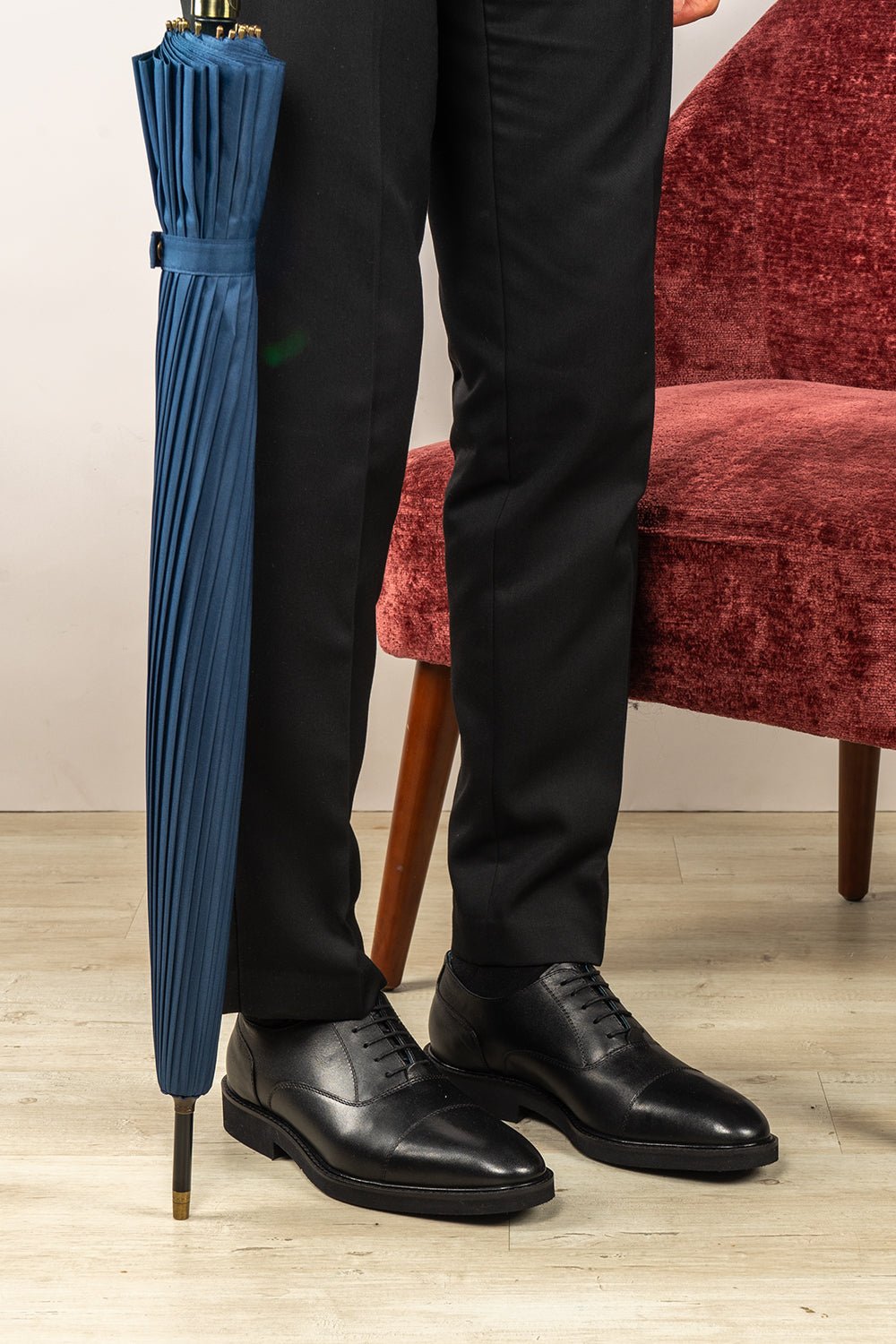 Flint Black - Image 4